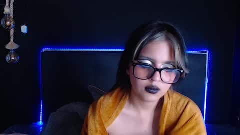 SCARLETH online show from March 2025 10:04:01 AM