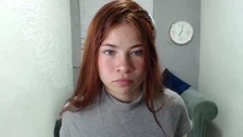 Snapshot of scarlethsexy69 chatting on October 2025 12:24:01 PM scarlethsexy69 online show from October 2025 12:24:01 PM