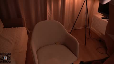 Snapshot of scarletmore chatting on December 2024 02:14:02 AM Scarlet online show from December 2024 02:14:02 AM