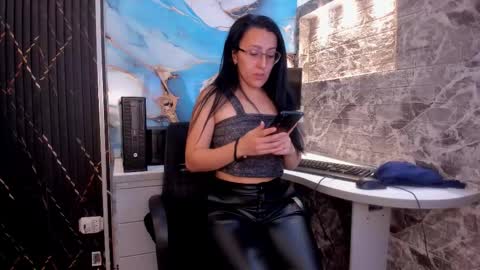 scarlett__14 online show from January 2026 03:01:02 AM