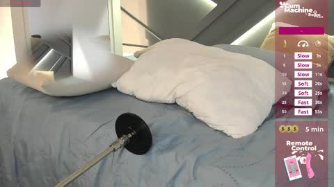 Scarlett online show from April 2026 12:28:01 AM