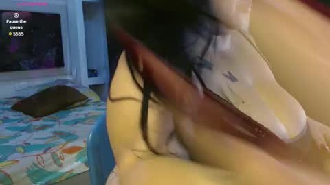 Snapshot of scarlett__blue chatting on September 2025 07:01:01 AM scarlet online show from September 2025 07:01:01 AM