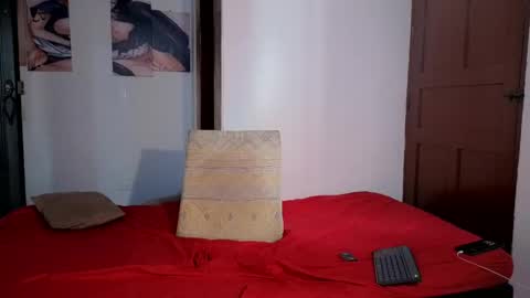 Scarlett online show from May 2026 07:44:02 PM