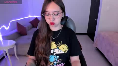 Scarlett online show from November 2025 12:26:01 PM