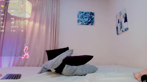 Scarlett online show from February 2025 01:54:01 PM