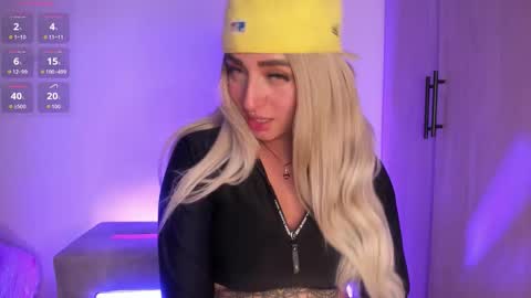 Snapshot of scarlett_collins_ chatting on November 2025 05:51:01 AM SCARLETT COLLINS online show from November 2025 05:51:01 AM