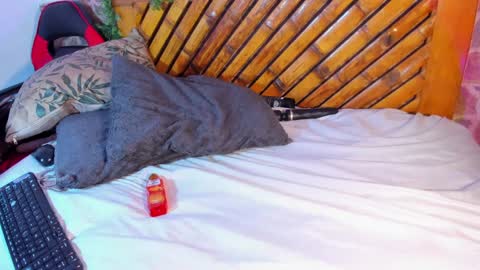 Mariana online show from January 2025 03:07:01 PM