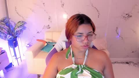 scarlett_enjoy1 online show from September 2025 12:39:01 PM