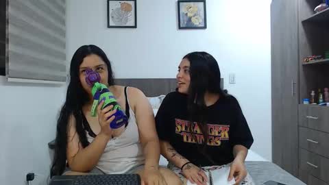 Snapshot of scarlett_evance chatting on March 2026 06:19:02 AM Scarlett and Jazmin online show from March 2026 06:19:02 AM