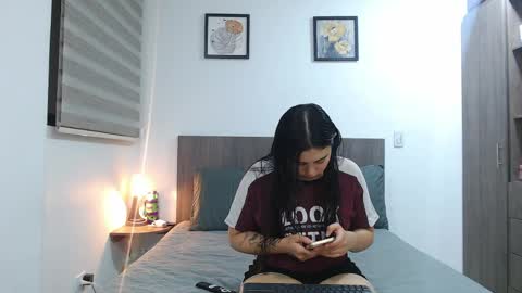 Snapshot of scarlett_evance chatting on April 2026 10:35:02 AM Scarlett and Jazmin online show from April 2026 10:35:02 AM