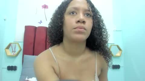 Snapshot of scarlett_fox20 chatting on November 2025 12:51:02 PM scarlett_fox20 online show from November 2025 12:51:02 PM