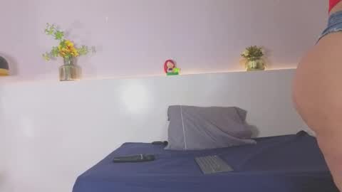 Scarlett  online show from December 2025 09:17:01 AM