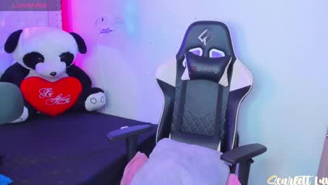 Snapshot of scarlett_luv chatting on February 2025 08:16:02 AM Kim online show from February 2025 08:16:02 AM