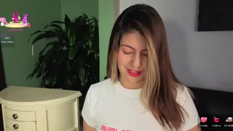 Snapshot of scarlett_moore_ chatting on July 2026 12:35:01 PM Scarlett online show from July 2026 12:35:01 PM