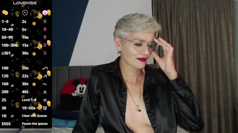 Scarlett online show from January 2025 11:43:02 PM