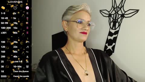 Scarlett online show from February 2025 11:15:02 PM