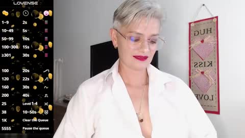 Scarlett online show from February 2025 11:55:02 PM