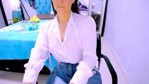 scarlet online show from February 2026 01:37:01 PM