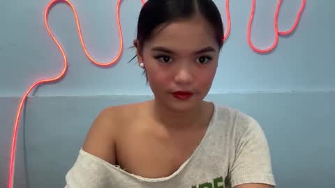 Snapshot of scarlett_snow0 chatting on September 2025 04:50:02 AM Scarlett online show from September 2025 04:50:02 AM