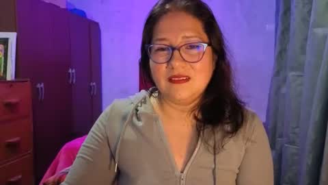 Snapshot of scarlett_widow chatting on April 2026 02:58:02 AM scarlett_widow online show from April 2026 02:58:02 AM