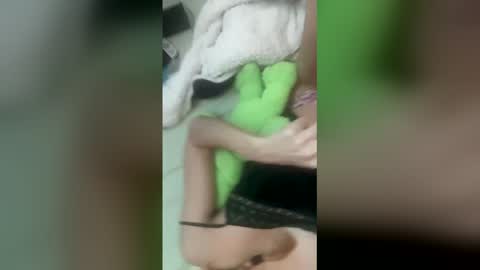 scarletthour online show from March 2026 06:24:01 PM