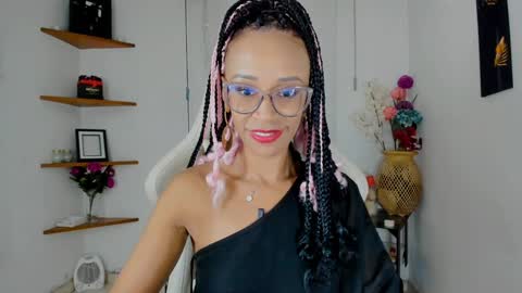 Scarlett online show from January 2025 11:27:02 PM