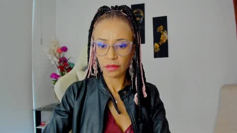 Scarlett online show from February 2025 08:53:01 PM