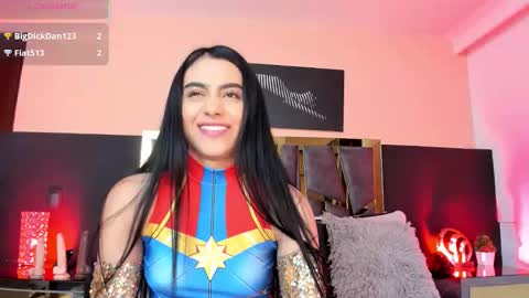 scarlettorres online show from October 2025 06:38:02 PM