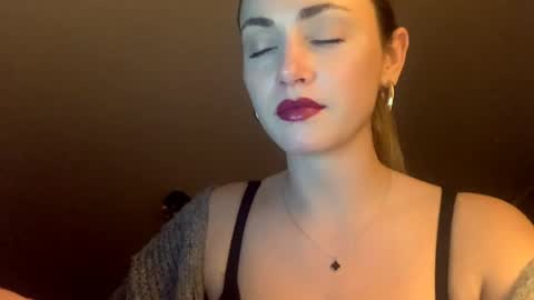 Snapshot of scarlettxblonde chatting on March 2026 09:07:02 PM ScarlettxBlonde online show from March 2026 09:07:02 PM