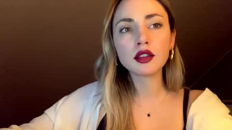 Snapshot of scarlettxblonde chatting on March 2026 09:08:01 PM ScarlettxBlonde online show from March 2026 09:08:01 PM