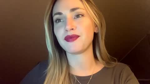 Snapshot of scarlettxblonde chatting on March 2026 08:20:02 PM ScarlettxBlonde online show from March 2026 08:20:02 PM