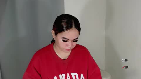 Snapshot of scarletvamp chatting on March 2026 01:22:01 AM scarletvamp online show from March 2026 01:22:01 AM