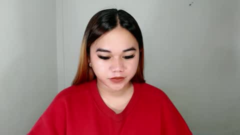 Snapshot of scarletvamp chatting on April 2026 01:17:02 AM scarletvamp online show from April 2026 01:17:02 AM