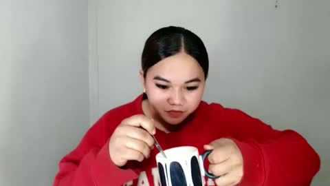 Snapshot of scarletvamp chatting on April 2026 02:44:02 AM scarletvamp online show from April 2026 02:44:02 AM