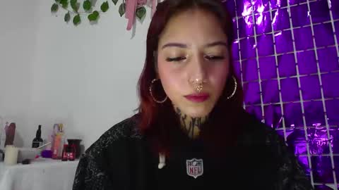 Snapshot of scarllett_bdsm chatting on March 2026 05:13:01 AM Scarllett online show from March 2026 05:13:01 AM