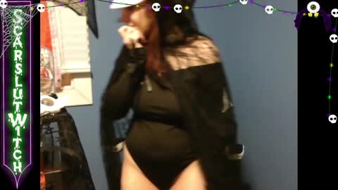 Snapshot of scarslutwitch chatting on October 2025 02:20:01 AM ScarSlutWitch online show from October 2025 02:20:01 AM