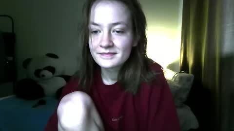 Snapshot of scented_elsa chatting on March 2026 08:43:01 AM Elsa online show from March 2026 08:43:01 AM