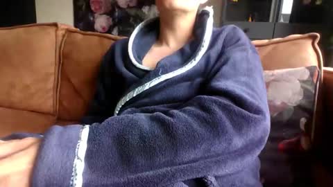 Snapshot of schaakzet chatting on June 2026 09:35:02 AM Marcel online show from June 2026 09:35:02 AM