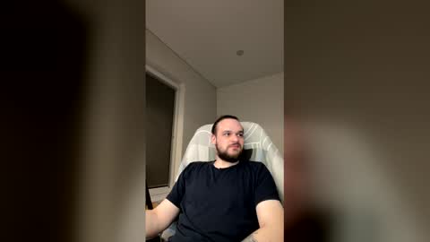 Charlie online show from April 2026 07:31:02 PM