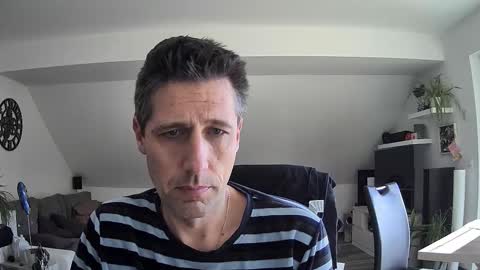 Snapshot of schnuckigeil chatting on February 2026 12:15:02 PM Dildomen online show from February 2026 12:15:02 PM