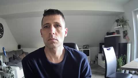 Snapshot of schnuckigeil chatting on March 2026 07:47:01 AM Dildomen online show from March 2026 07:47:01 AM