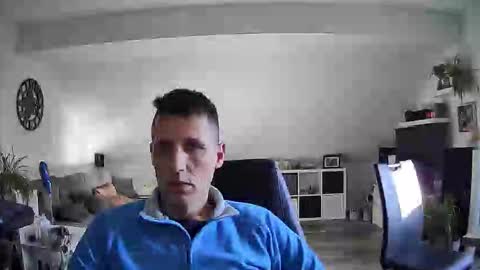 Snapshot of schnuckigeil chatting on March 2026 08:11:01 AM Dildomen online show from March 2026 08:11:01 AM