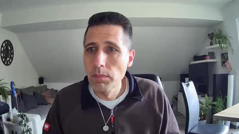 Snapshot of schnuckigeil chatting on March 2026 12:30:02 PM Dildomen online show from March 2026 12:30:02 PM