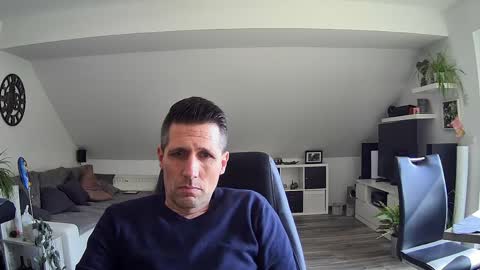 Snapshot of schnuckigeil chatting on March 2026 11:03:01 AM Dildomen online show from March 2026 11:03:01 AM