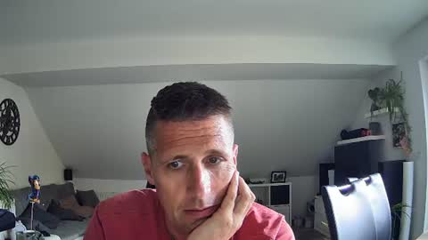 Snapshot of schnuckigeil chatting on July 2026 03:36:02 PM Dildomen online show from July 2026 03:36:02 PM