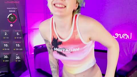 Snapshot of school_love chatting on January 2025 01:09:01 PM Rina online show from January 2025 01:09:01 PM