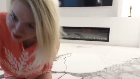 Snapshot of schoolteach chatting on August 2026 07:16:01 PM cindy desire online show from August 2026 07:16:01 PM