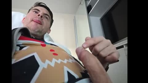 Snapshot of schosch01 chatting on December 2024 01:44:01 PM schosch01 online show from December 2024 01:44:01 PM