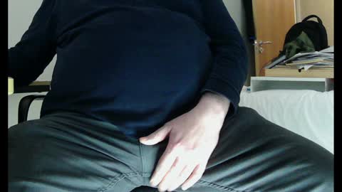 Snapshot of schwanz2023 chatting on January 2025 08:37:02 PM Mick online show from January 2025 08:37:02 PM