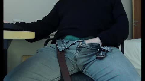 Snapshot of schwanz2023 chatting on March 2025 01:20:01 PM Mick online show from March 2025 01:20:01 PM